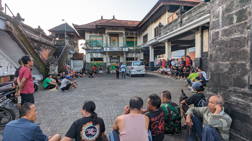 Gotong Royong Kebersihan Lingkungan Banjar Batanbuah Sukses Dilaksanakan
